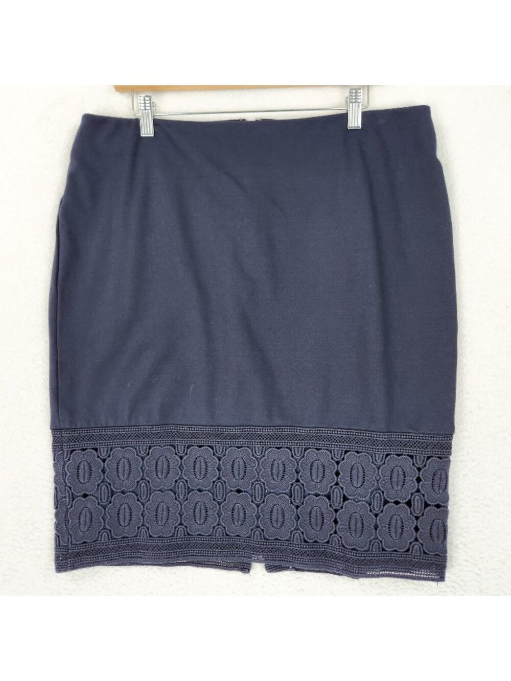 Talbots Skirt Womens 14 Blue Knit Pencil Lace Hem Lined Back Zip Stretch Career